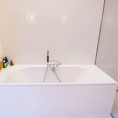 Luckey Homes - Rue De Bagnolet Apartment *
